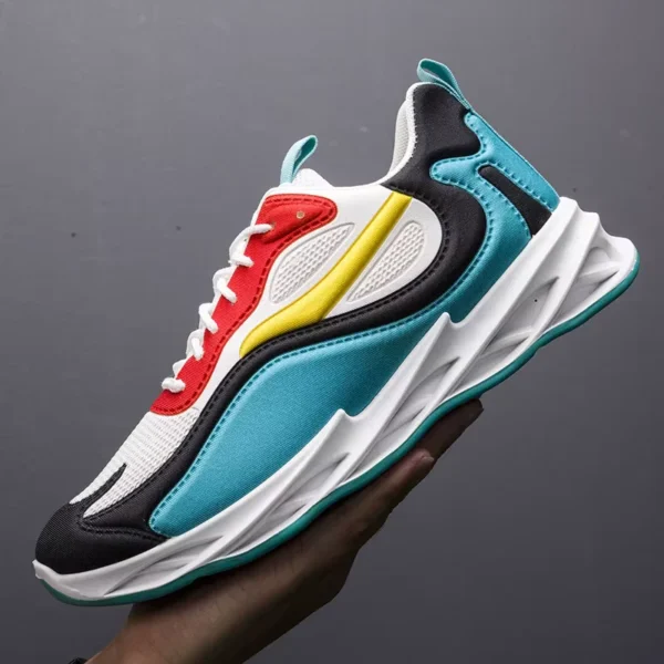 Men&#039;s Comfortable Shoes for Summer 2024: Breathable Fabric Casual Footwear with Thick Soles, Featuring a Trendy Korean Design for Sports Enthusiasts.